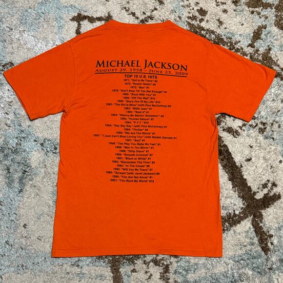 2009 Michael Jackson Memorial Shirt Size Small King of Pop Top 10 Hits List - Picture 2 of 8